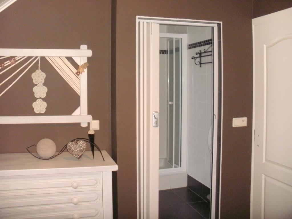 Gite Du Vieux Pommier แอร์บูมองต์ ภายนอก รูปภาพ